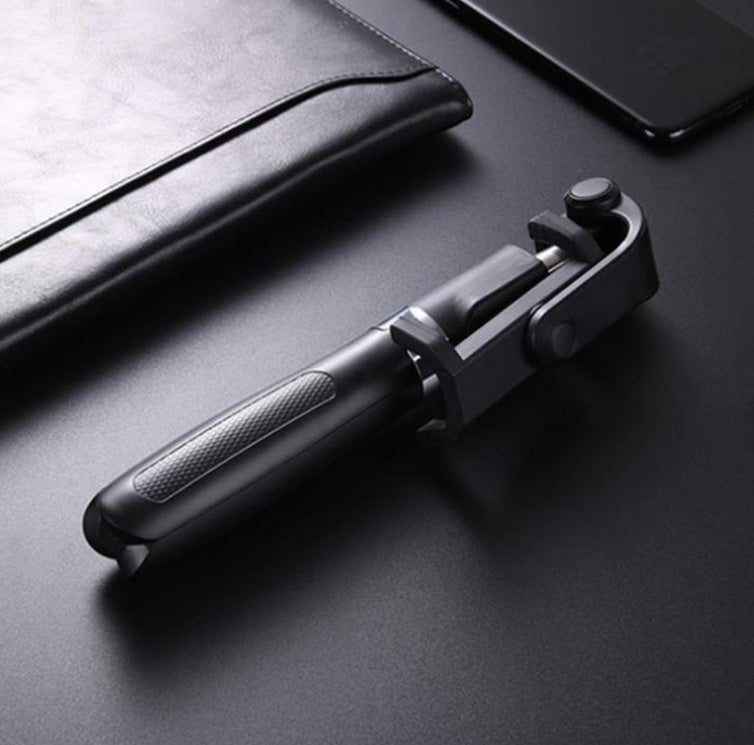 Compatible Apple Bluetooth Selfie Stick