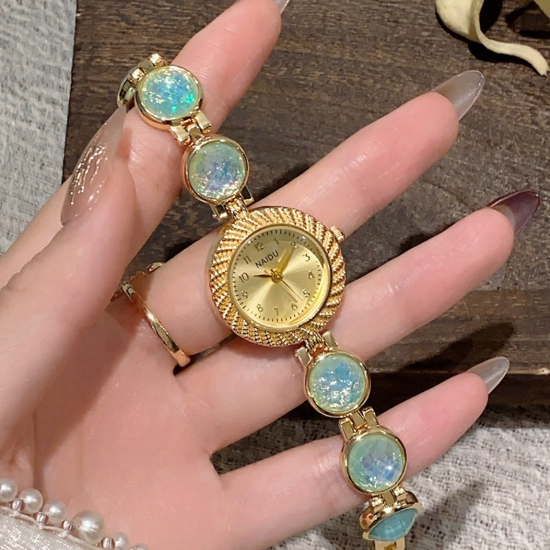 Women's Quartz Watch Elegant Design