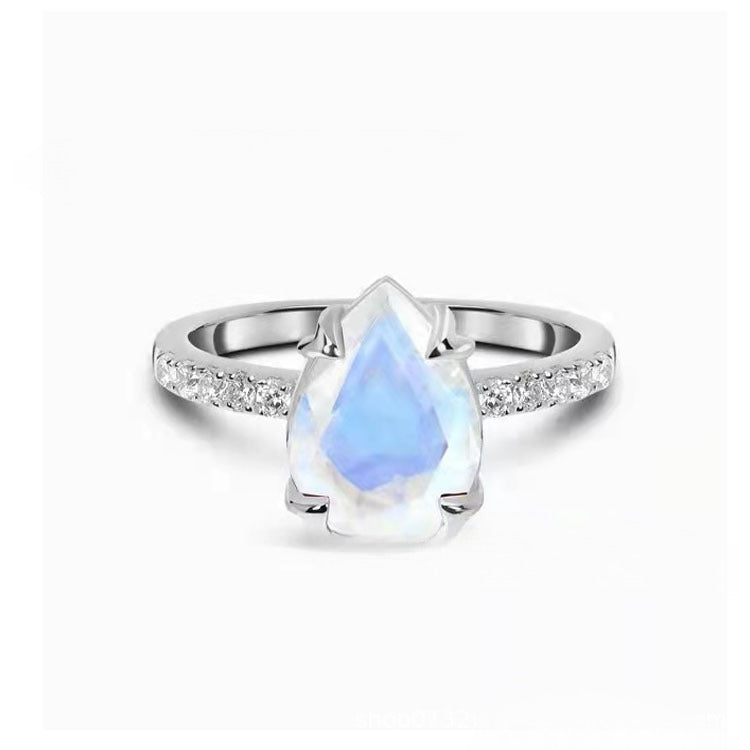 Simple Fashion Ring with Gemstone