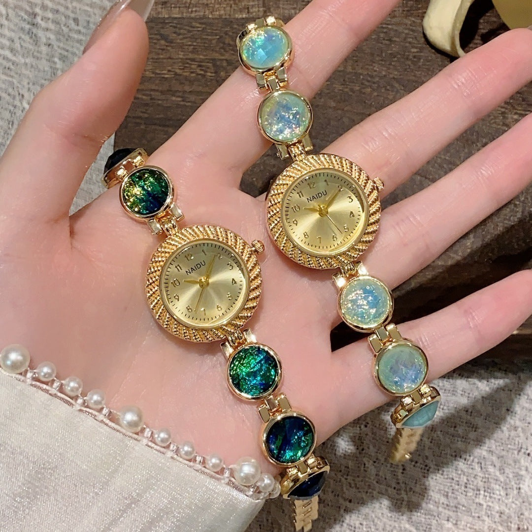 Women's Quartz Watch Elegant Design