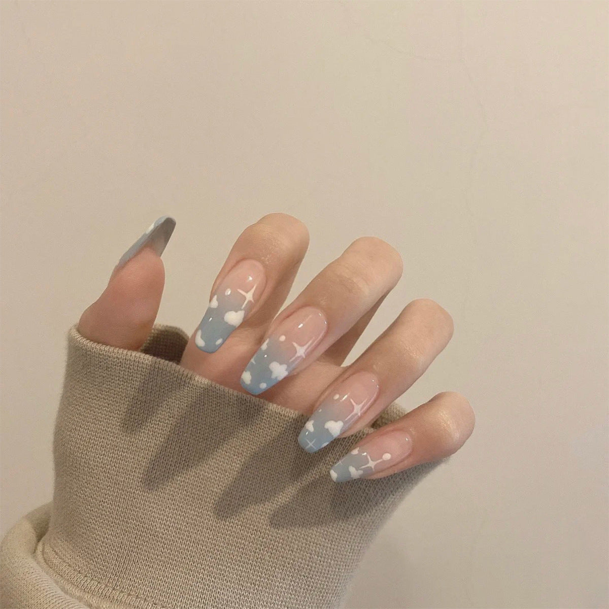 Wearing Nails Finished Soft Nails Set